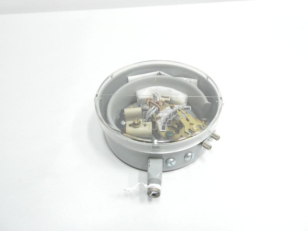 MERCOID DA-31-2-7 PRESSURE SWITCH 120/240/440V-AC