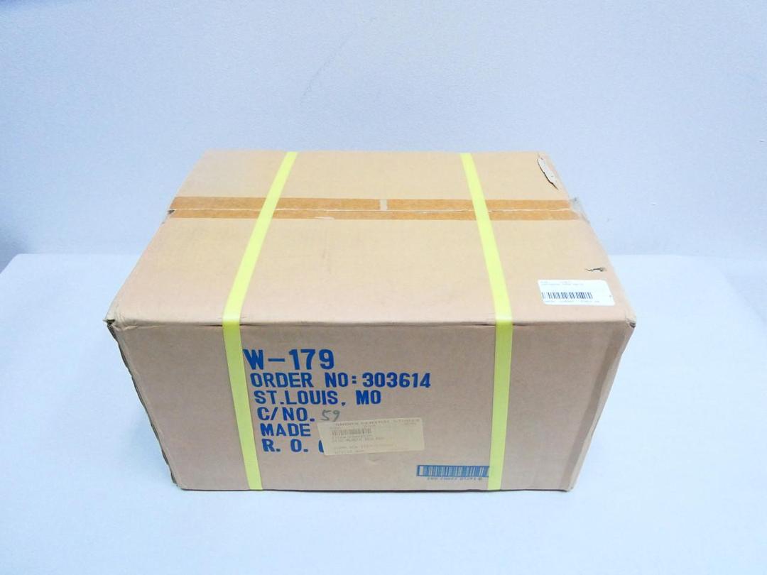BOX OF 12 CONTINENTAL PUMPS 330-12 PLASTIC DRUM PUMP PAIL ADAPTER