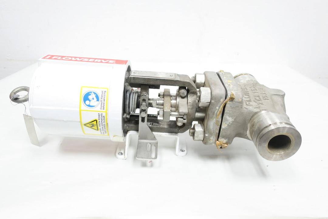 FLOWSERVE MK 1 VALTEK PNEUMATIC STAINLESS GLOBE VALVE 1-1/2IN 150