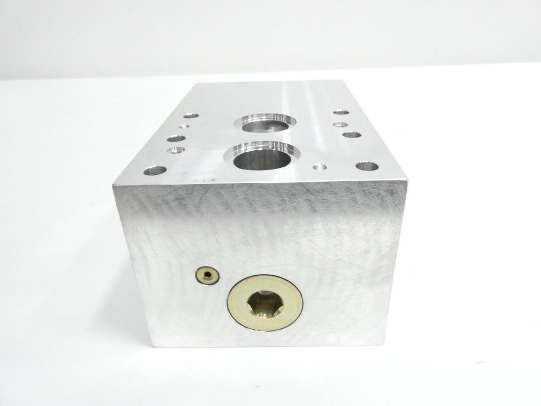 DAMAN C20154 REVO HYDRAULIC VALVE MANIFOLD