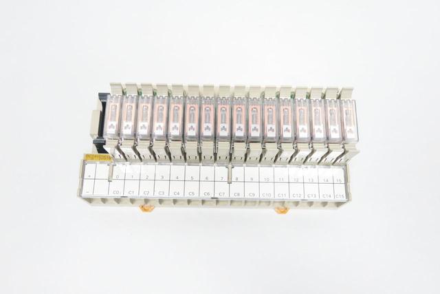 OMRON G7TC-OC16 I/O RELAY TERMINAL MODULE 24V-DC