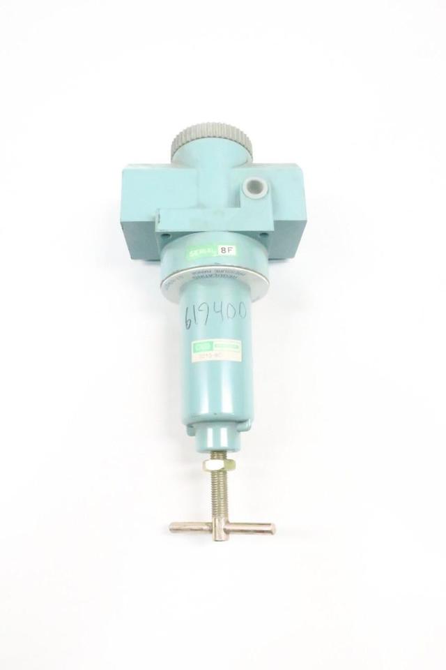 CKD 2215-8C PNEUMATIC PRESSURE REGULATOR 1IN RC