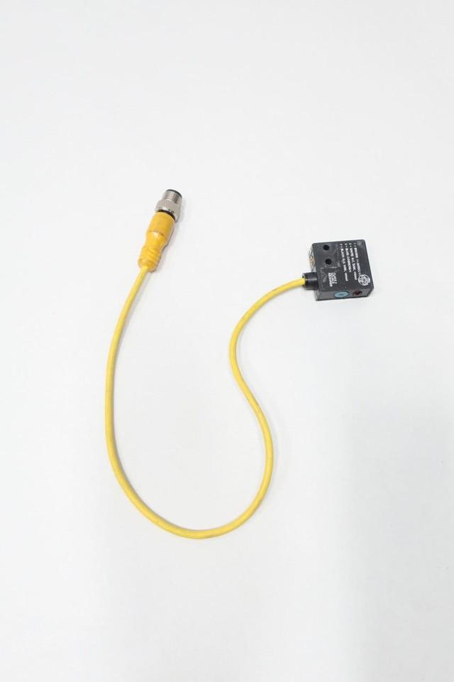 ALLEN BRADLEY 42SMU-7250-QD TRANSPARENT OBJECT DETECTOR 11-28V-DC