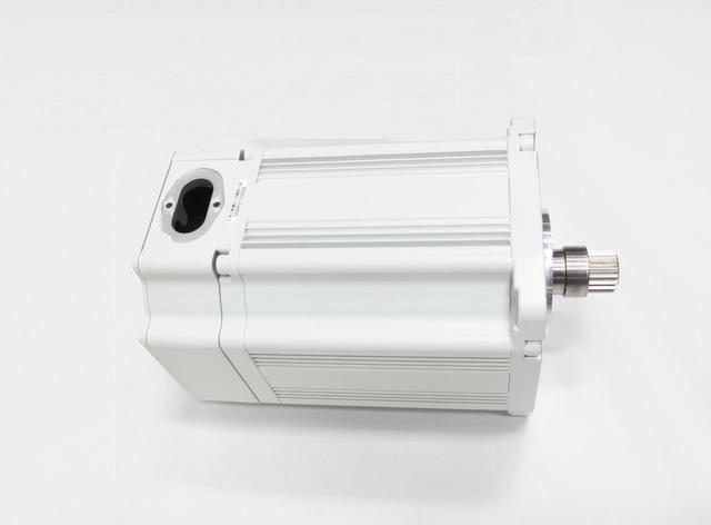 ABB 3HAC051407-002 ROTATIONAL AC MOTOR