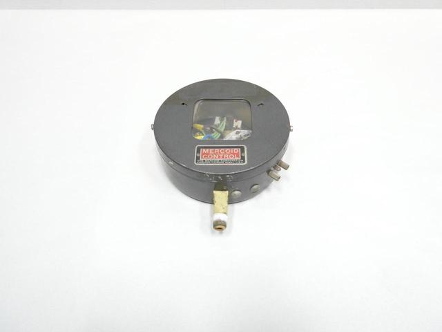 MERCOID DA-31-153 PRESSURE SWITCH 1/4IN 5-150PSI 120/240V-AC
