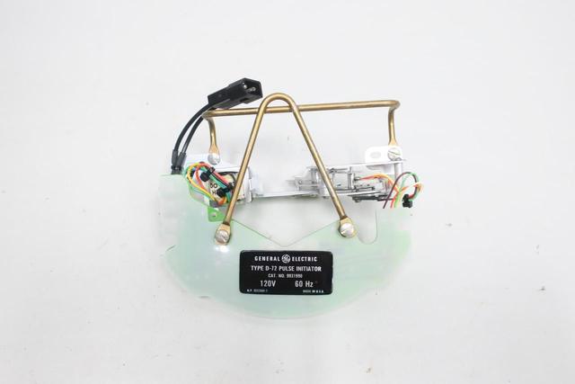 GENERAL ELECTRIC GE D-72 9931990 PULSE INITIATOR 120V-AC
