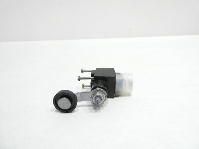 TELEMECANIQUE ZCKD31 LIMIT SWITCH HEAD