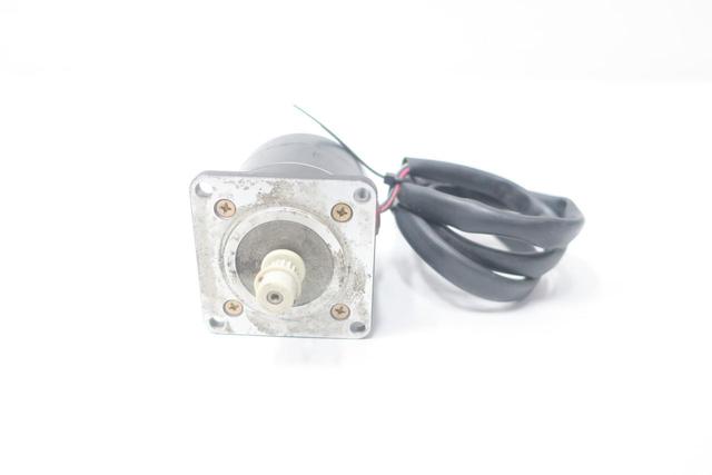 VEXTA PH266-02-C32 STEPPER MOTOR 1.8/STEP 0.6A AMP 12V-DC