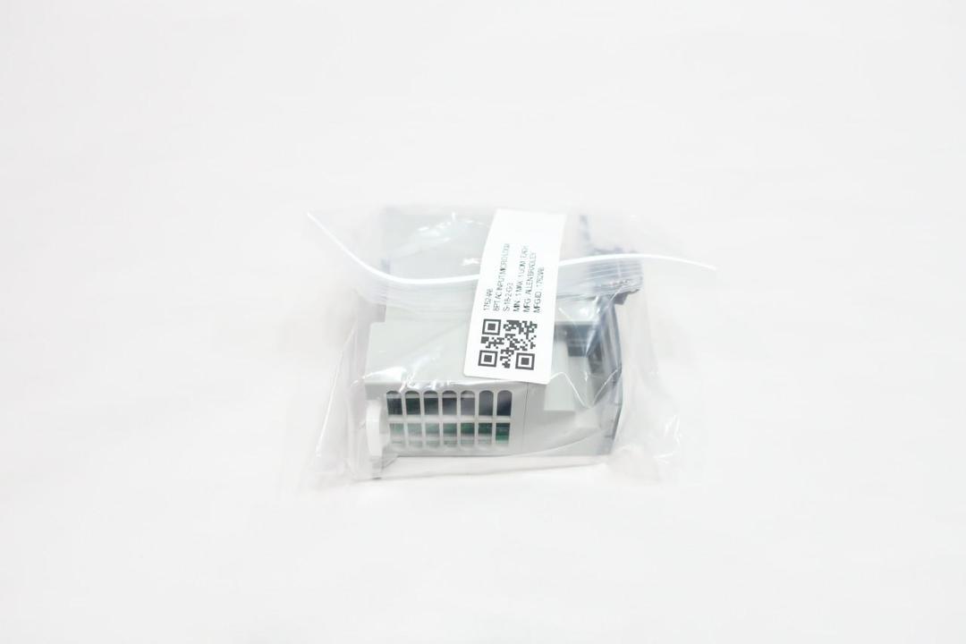 ALLEN BRADLEY 1762-IA8 MICROLOGIX 8PT INPUT MODULE 120V-AC SER A