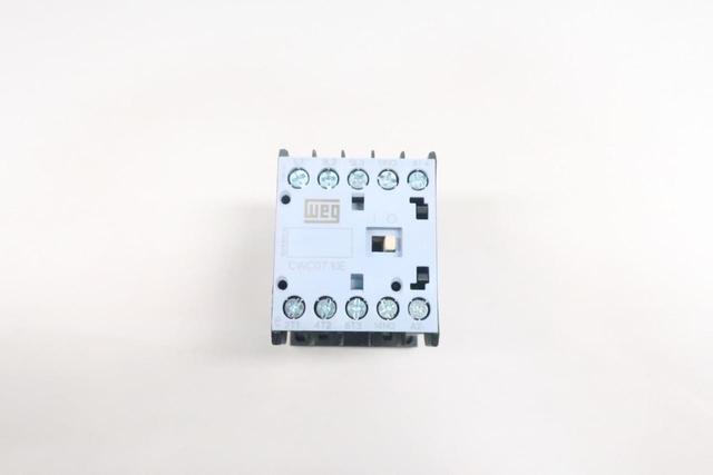 WEG CWC07-10-30V04 CONTACTOR 24V-AC 18A AMP 5HP