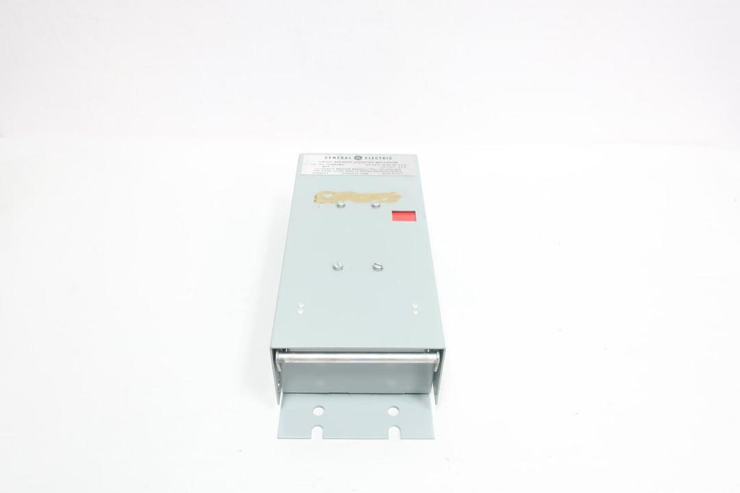 GENERAL ELECTRIC GE TKMMOMA1 CIRCUIT BREAKER OPERATING MECHANISM