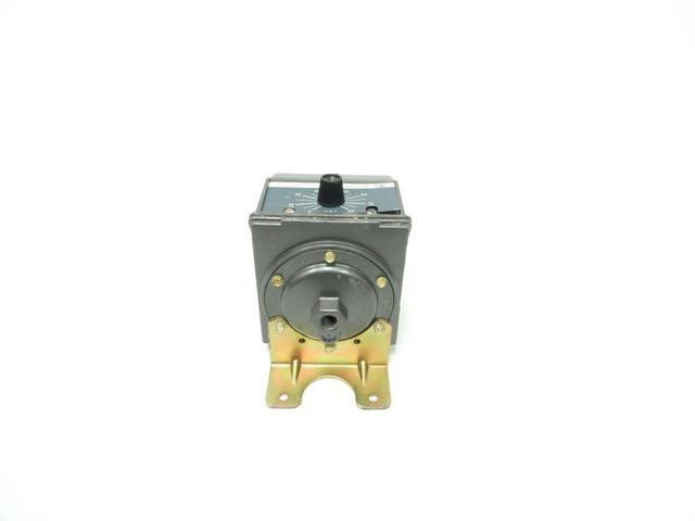 UE UNITED ELECTRIC H300 451 PRESSURE CONTROLLER 125/250V-AC 0-80IN-H2O
