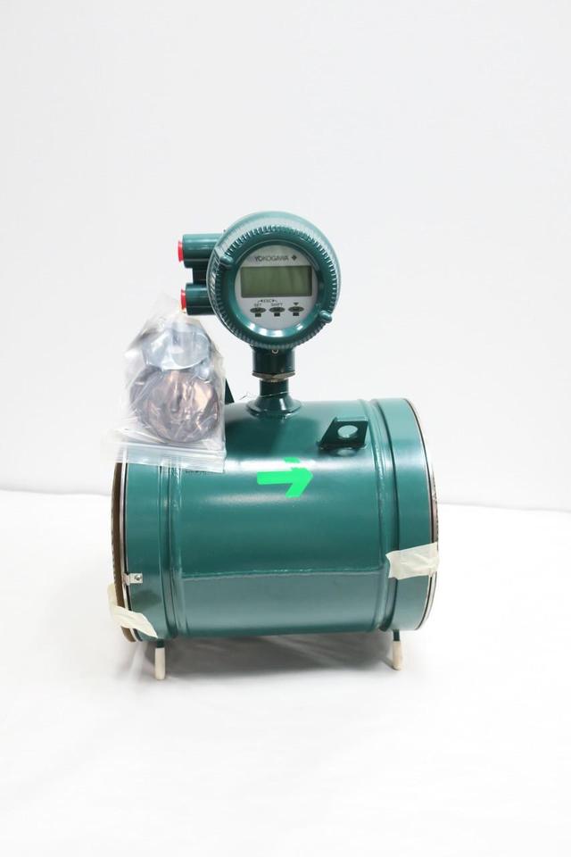 YOKOGAWA AXF200C-E1CE1H-AA21-21B/CF1/SCT/G MAGNETIC FLOW METER 200MM 100-240V-AC