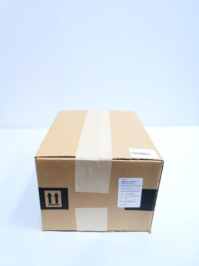 ROSEMOUNT 6888XI-4OXY-02-11-00-00-00-00 CONTROL STATION ANALYZER 100-240V-AC