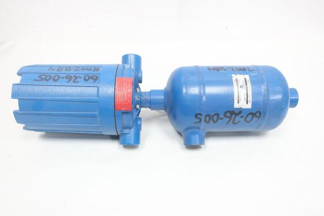 MAGNETROL C75-1T40-AKA DISPLACEMENT LEVEL SWITCH 120/240V-AC