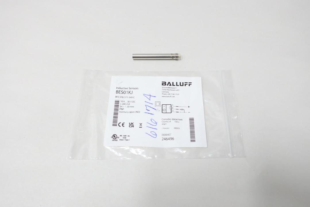 BALLUFF BES01KJ BES 516-371-S49-C PROXIMITY SENSOR 10-30V-DC
