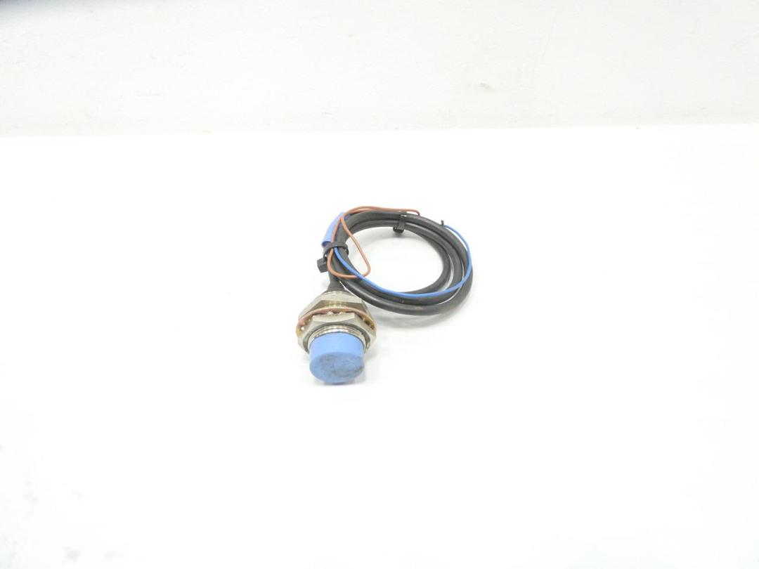 KEYENCE EV-130U PROXIMITY SENSOR