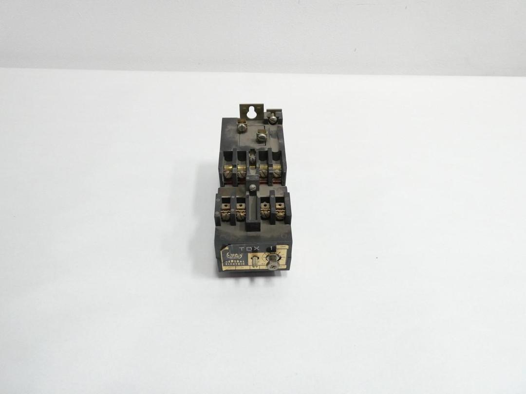 GENERAL ELECTRIC GE CR122BT04002B SOLID STATE TIMER 115V-AC