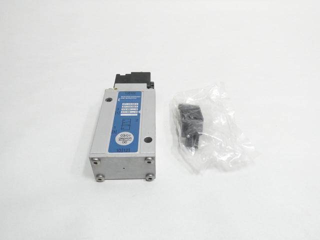REXROTH 572-456 PNEUMATIC SOLENOID VALVE 100/115V-AC 1/2IN 10BAR NPT