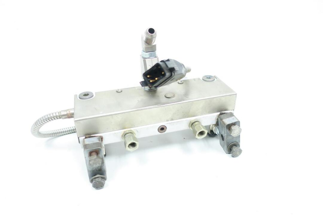 NORDSON H202-3000 HOT MELT GLUE APPLICATOR 365W 240V-AC