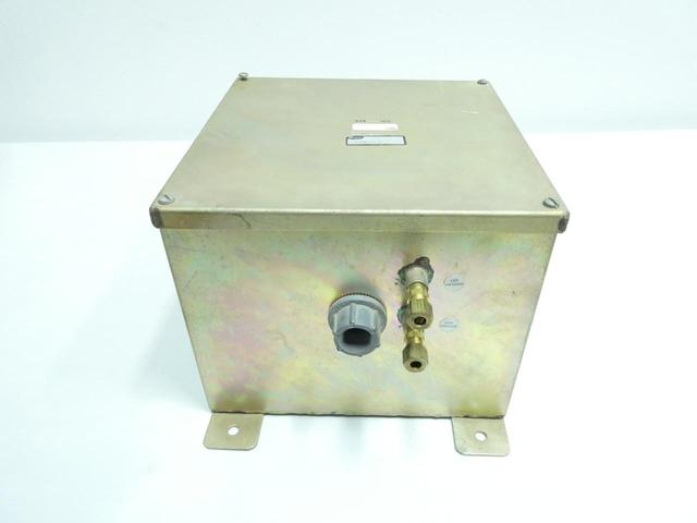 DWYER 1639-2 PRESSURE SWITCH 1-3IN-H2O 120-480V-AC