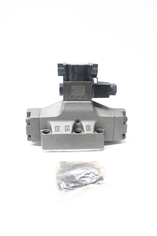 YUKEN KOGYO DSHG-06-2B2A-A100-53 HYDRAULIC DIRECTIONAL CONTROL VALVE 100V-AC