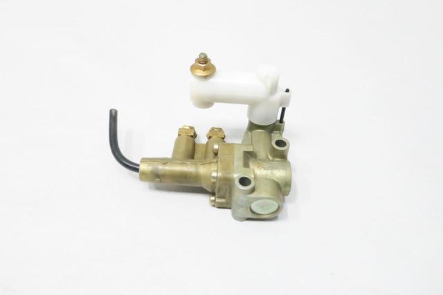 MACK 200E3126P2 COMPRESSED AIR DRYER