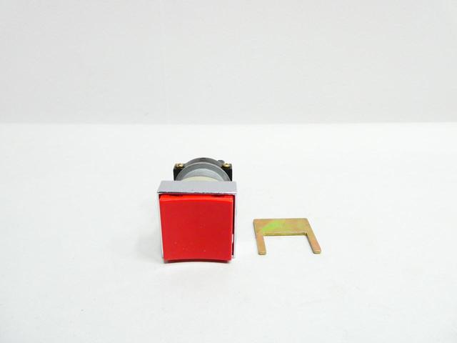 GENERAL ELECTRIC GE CR104MA31031 RED PUSHBUTTON