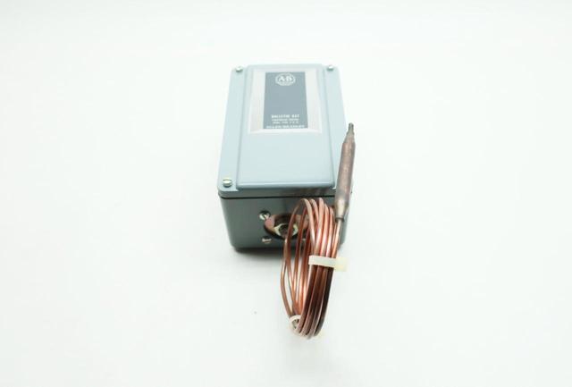 ALLEN BRADLEY 837-A7J 200-360F 600V-AC TEMPERATURE SWITCH