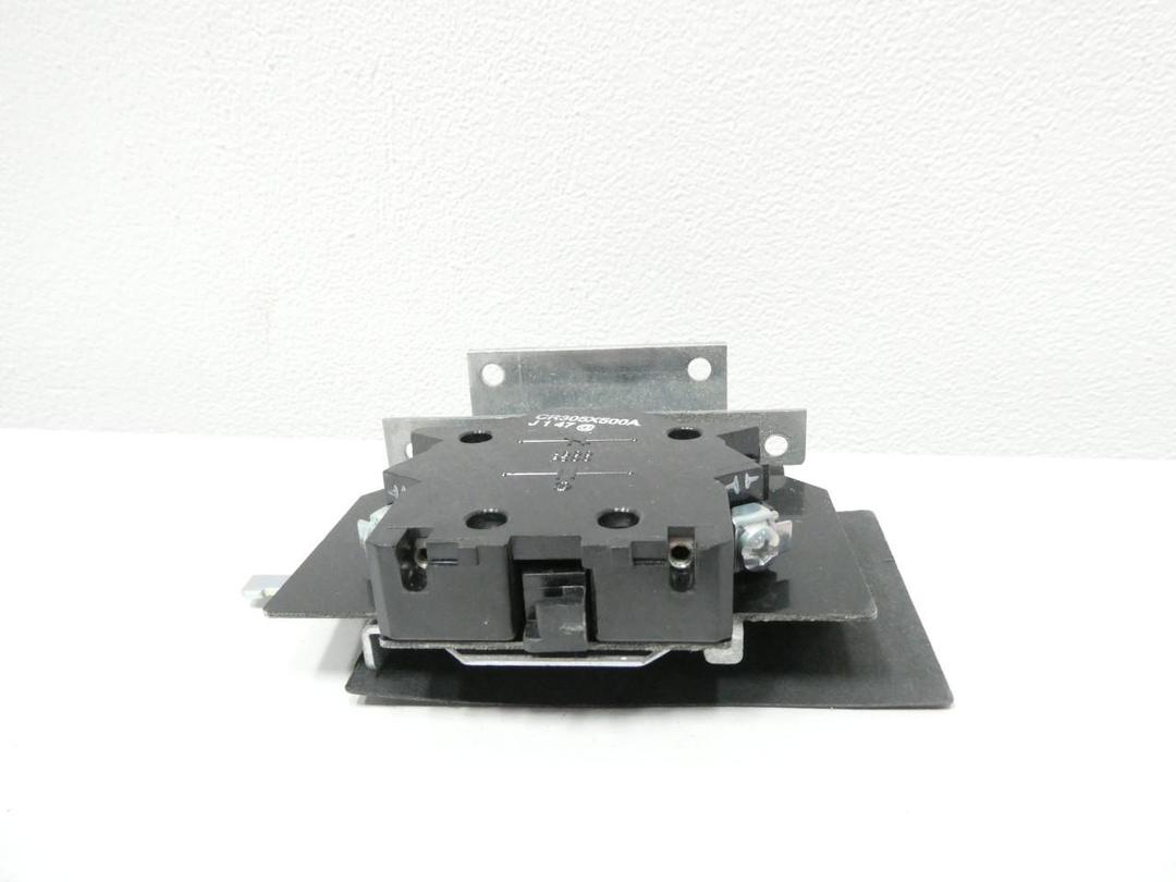GENERAL ELECTRIC GE CR305X500A AUXILIARY CONTACT SIZE 5