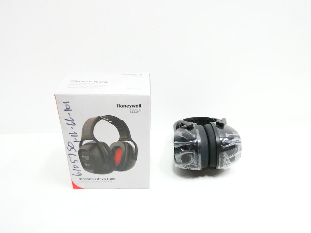 HONEYWELL VS130D HOWARD LEIGHT EAR MUFFS