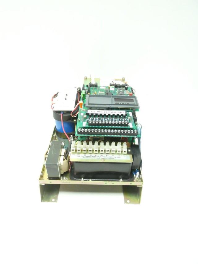 ALLEN BRADLEY 1336-B003-EOD-L3 AC VFD DRIVE 380/415/460V-AC 0-250HZ 4.8KVA