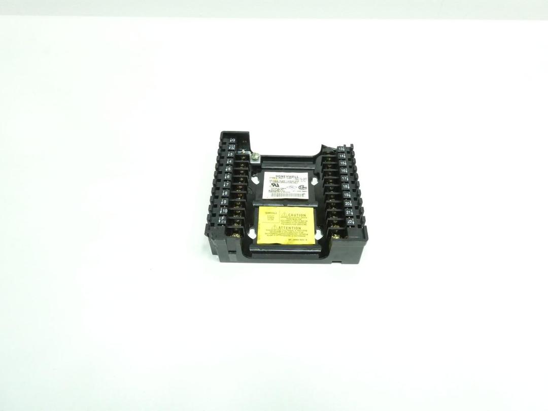 HONEYWELL 97-4696 CONTROL RELAY