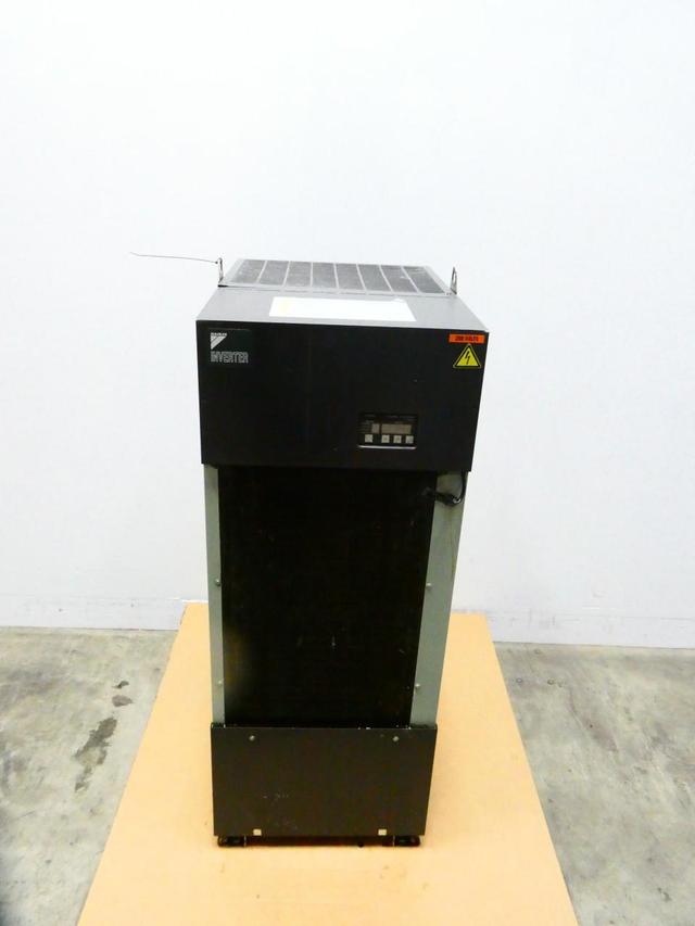 DAIKIN AKC569K212B OIL COOLING UNIT 200/220V-AC 2.81KW