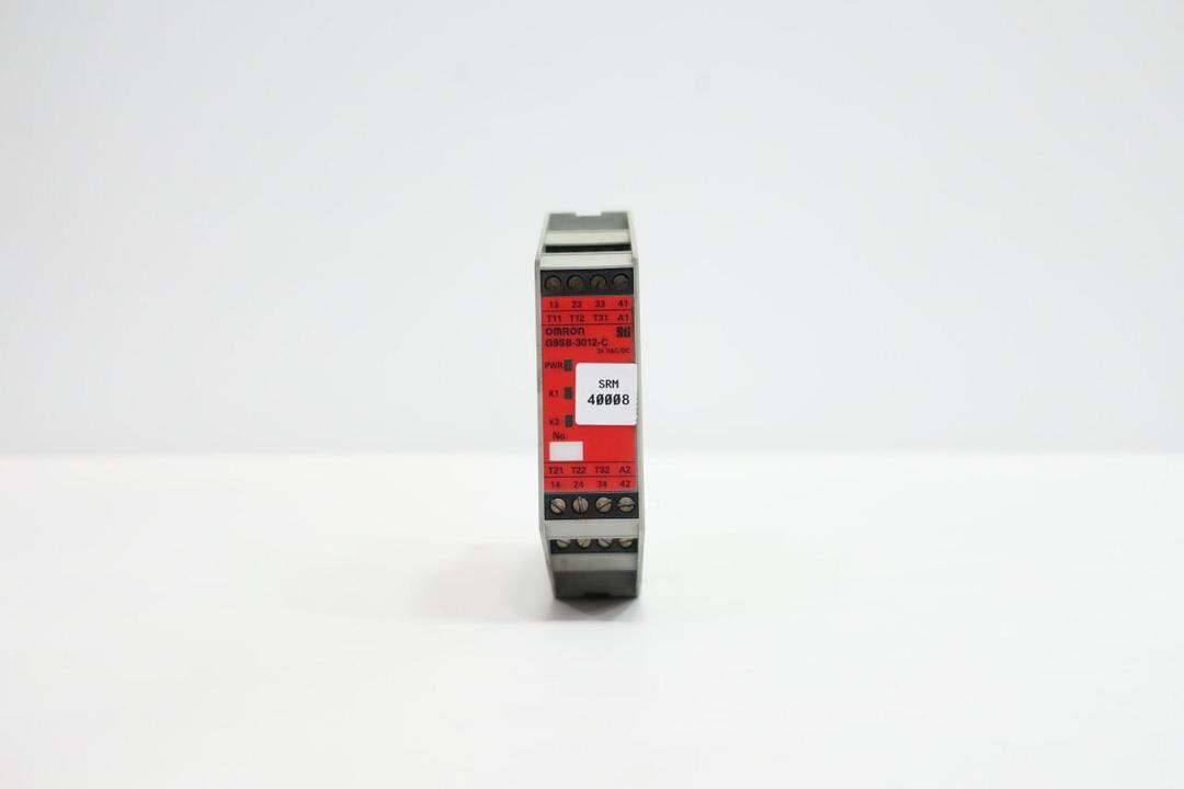 OMRON G9SB-3012-C SIRIUS SAFETY RELAY 24V-AC 24V-DC