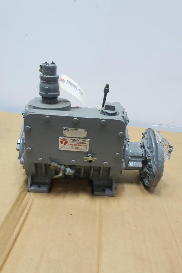 KINNEY KD-30 OIL SEALED SINGLE-STAGE ROTARY PISTON VACUUM PUMP 33CFM 1-1/2HP