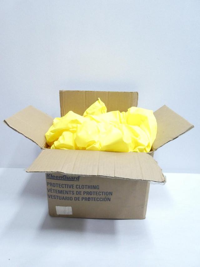 BOX OF 12 KIMBERLY CLARK A70 YELLOW MEDIUM COVERALL