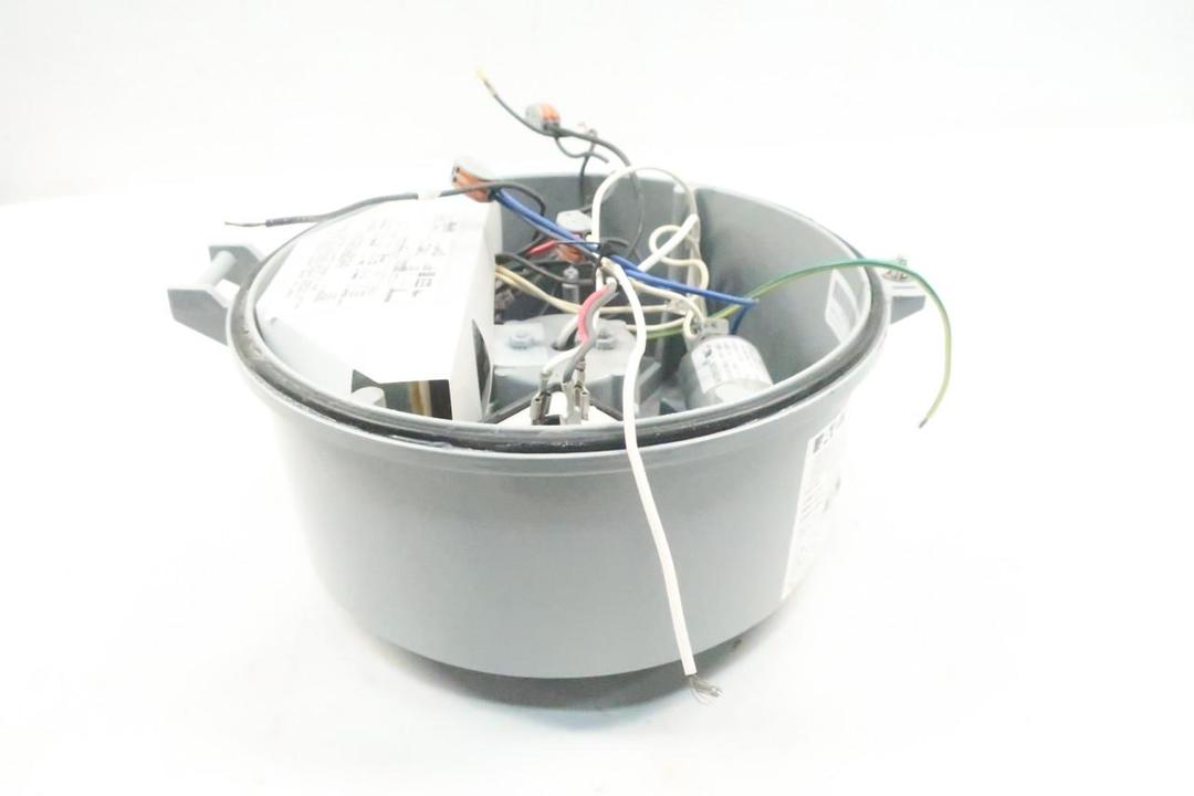 CROUSE HINDS VMVMJ100GP/MT S826 CHAMP VMV LUMINAIRE 130W 120/208/240/277V-AC