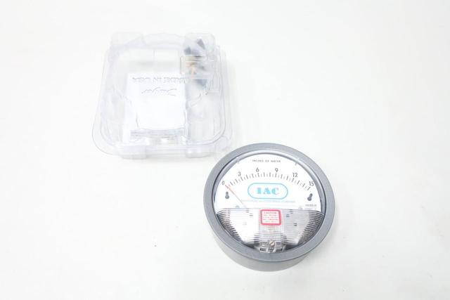 DWYER 195355-00 IAC MAGNEHELIC PRESSURE GAUGE 4IN 1/8IN NPT 0-15IN-H2O