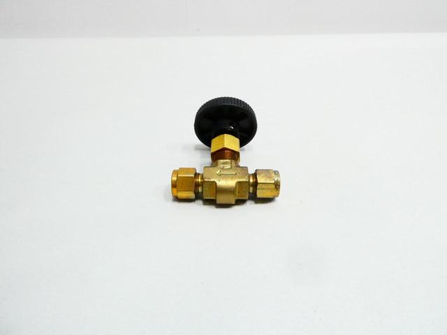 PARKER 6Z-V6LN-B MANUAL BRASS NEEDLE VALVE 3/8IN TUBE