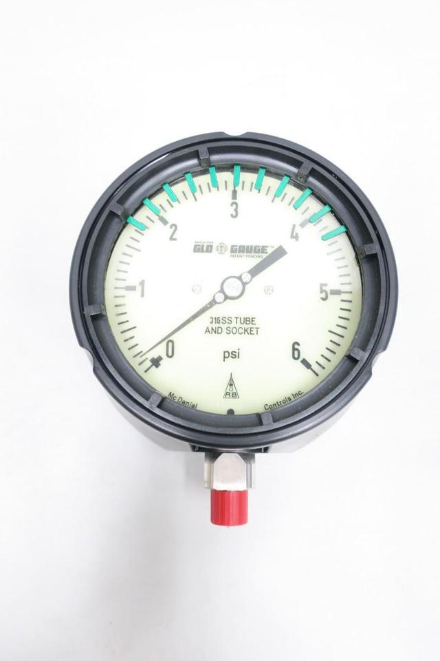 MCDANIEL CONTROLS MPB/SA6G AB21017 PRESSURE GAUGE 4-1/2IN 0-6PSI 1/4IN NPT