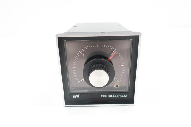 LFE 0232 TEMPERATURE CONTROLLER 0-300F