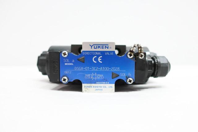 YUKEN DSGX-01-3C2-A100-2028 HYDRAULIC DIRECTIONAL CONTROL VALVE