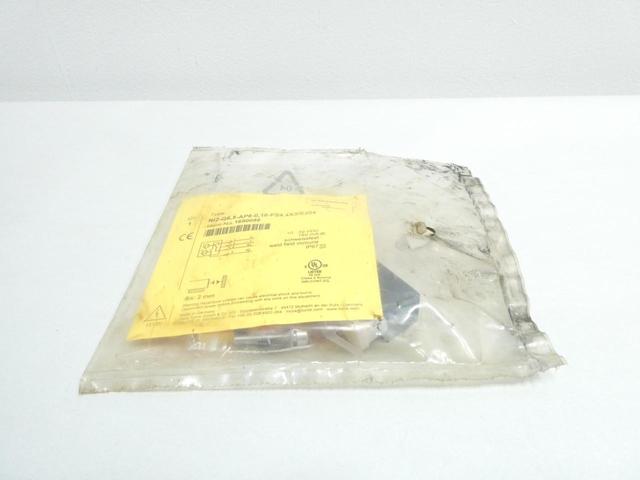 TURCK NI2-Q6,5-AP6-0,16-FS4.4X3/S304 PROXIMITY SENSOR 10-30V-DC