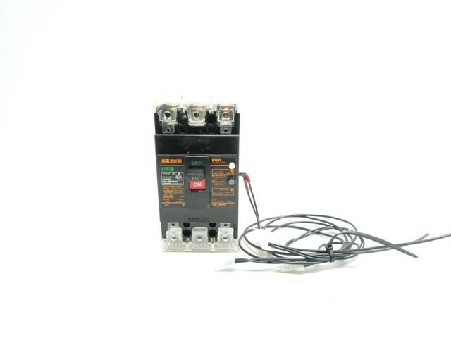 FUJI ELECTRIC EG53B MOLDED CASE CIRCUIT BREAKER 3P 40A AMP 100-200V-AC