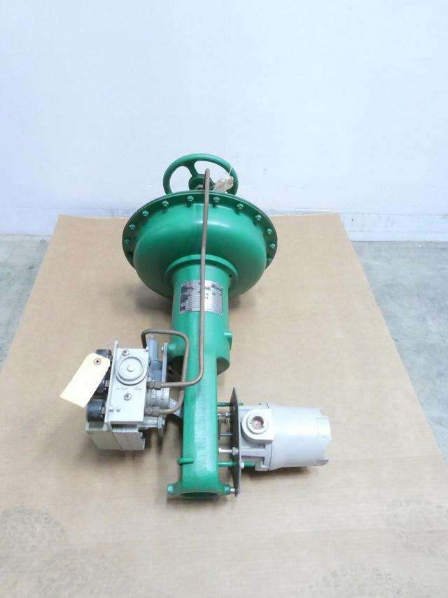 FISHER 657 SIZE 45 3582G PNEUMATIC VALVE ACTUATOR & POSITIONER COMBO