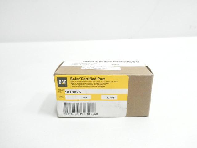CATERPILLAR CAT 1013025 3 POS SELECTOR SWITCH