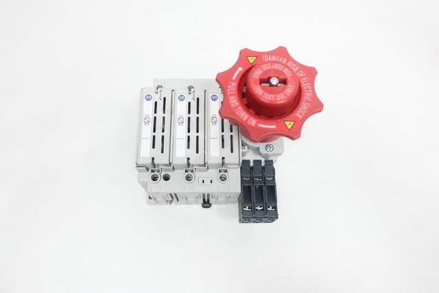 ALLEN BRADLEY 194R-N30-1753 194R-NHR1 NON-FUSIBLE DISCONNECT SWITCH 30A 600V-AC