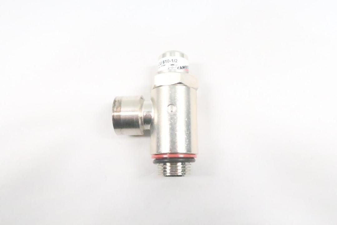 CAMOZZI SCU610-1/2-12-1/2 PNEUMATIC TEE 1/2IN