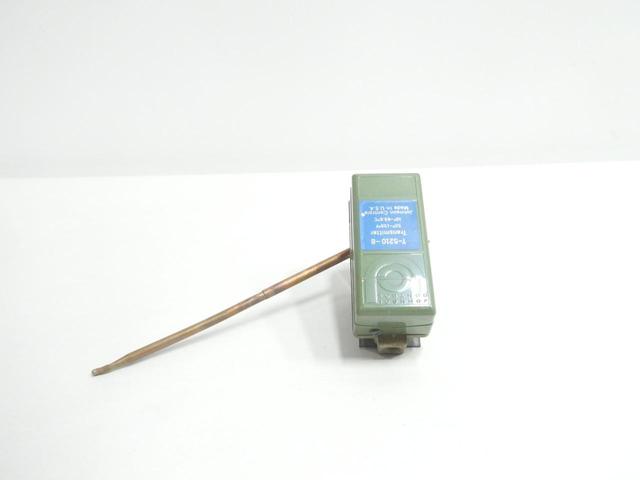 JOHNSON CONTROLS T-5210-8 TEMPERATURE TRANSMITTER 50-150F